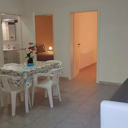 Vacanze A 3* Torre San Giovanni